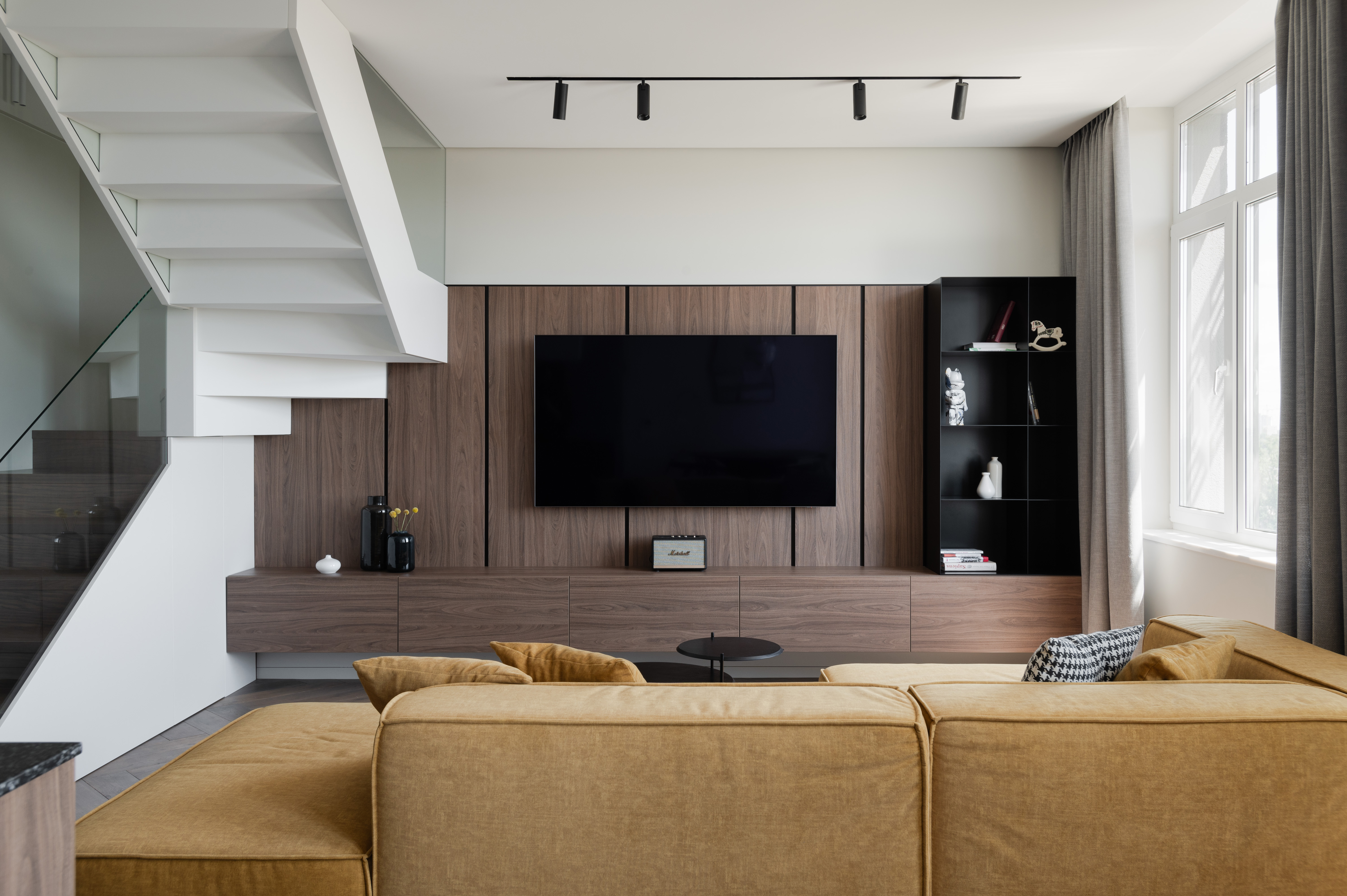 现代两层公寓室内设计丨乌克兰基辅-11