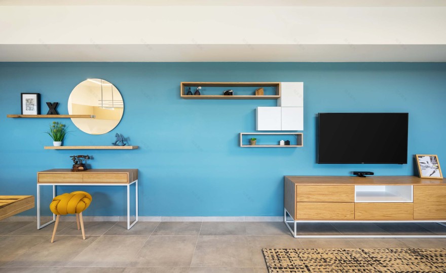 塔尔斯一家公寓 | 白砖蓝墙营造现代温馨空间-17