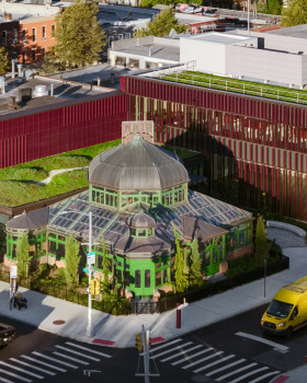 ARO transforms Green-Wood Cemetery greenhouse in New York into welcome centre