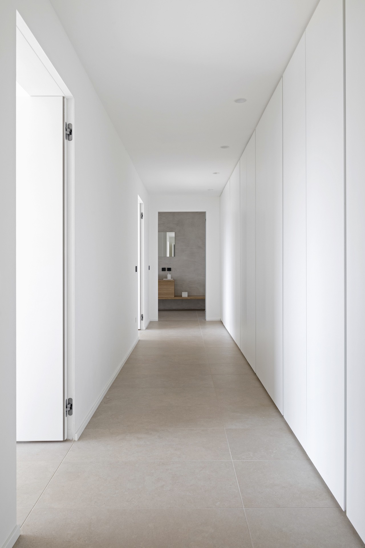 现代简约山坡别墅-20