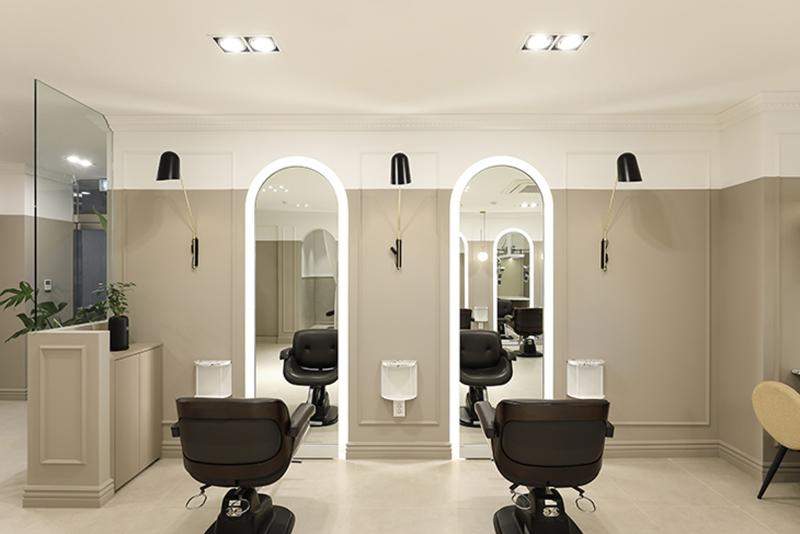 简约时尚的 38 平米美容院设计-10