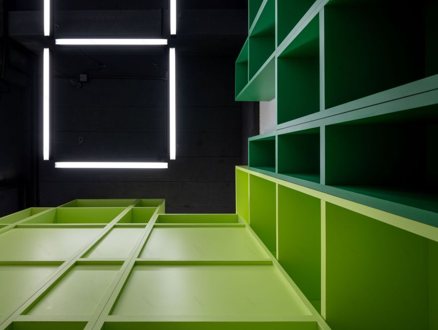 曼谷小型审计办公室的绿色木柜创意设计丨泰国曼谷-40