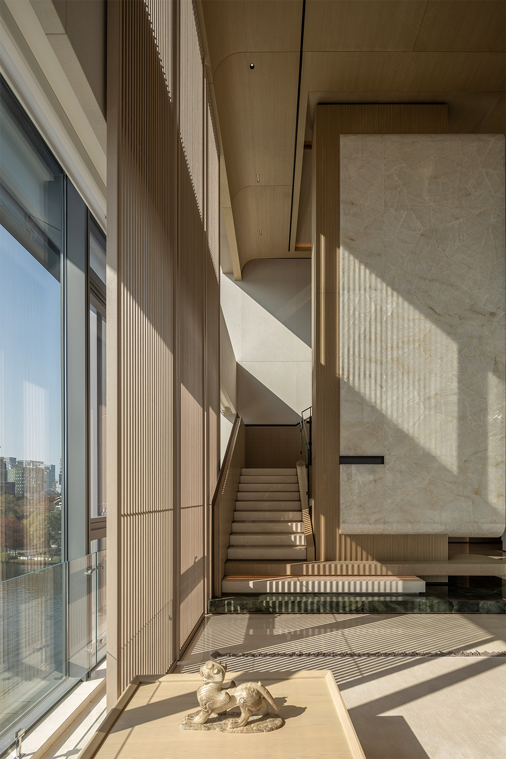 万华成都麓湖黑鉐岛上叠别墅样板间丨中国成都丨深圳市盘石室内设计有限公司,万华室内设计中心-6