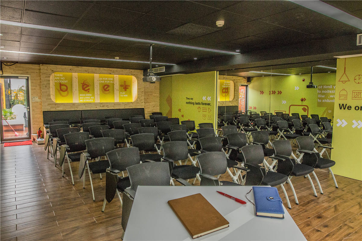 珠海最酷的集装箱建筑-1