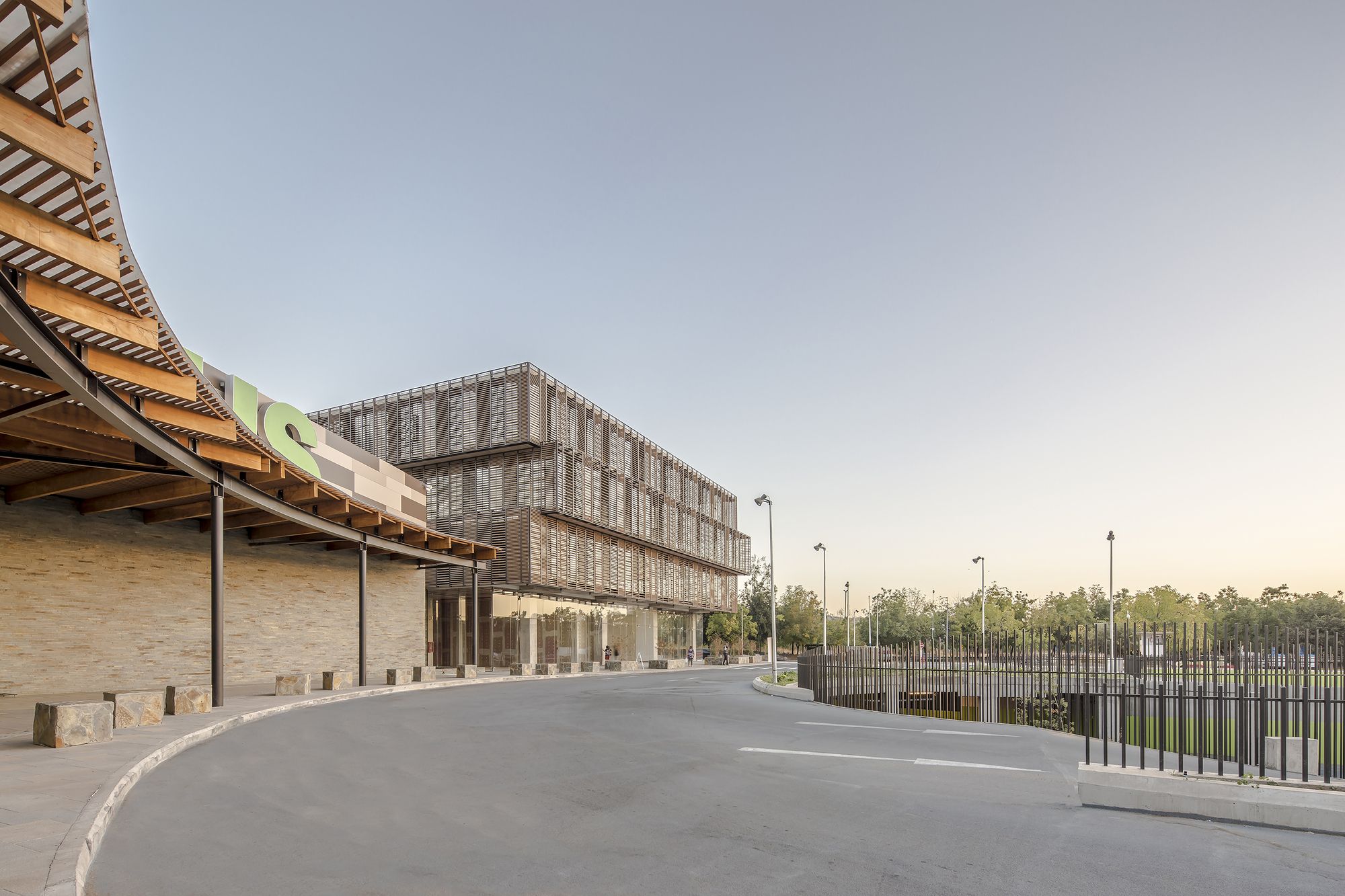 智利红石林荫大道(Boulevard Piedra Roja)-14