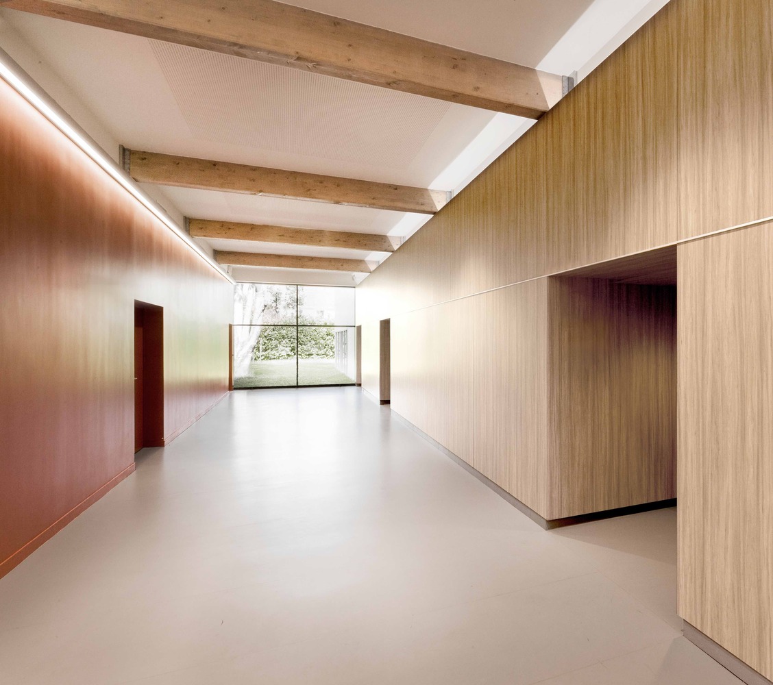 法国安东尼 Espace Mont·Blanc 室内设计-22