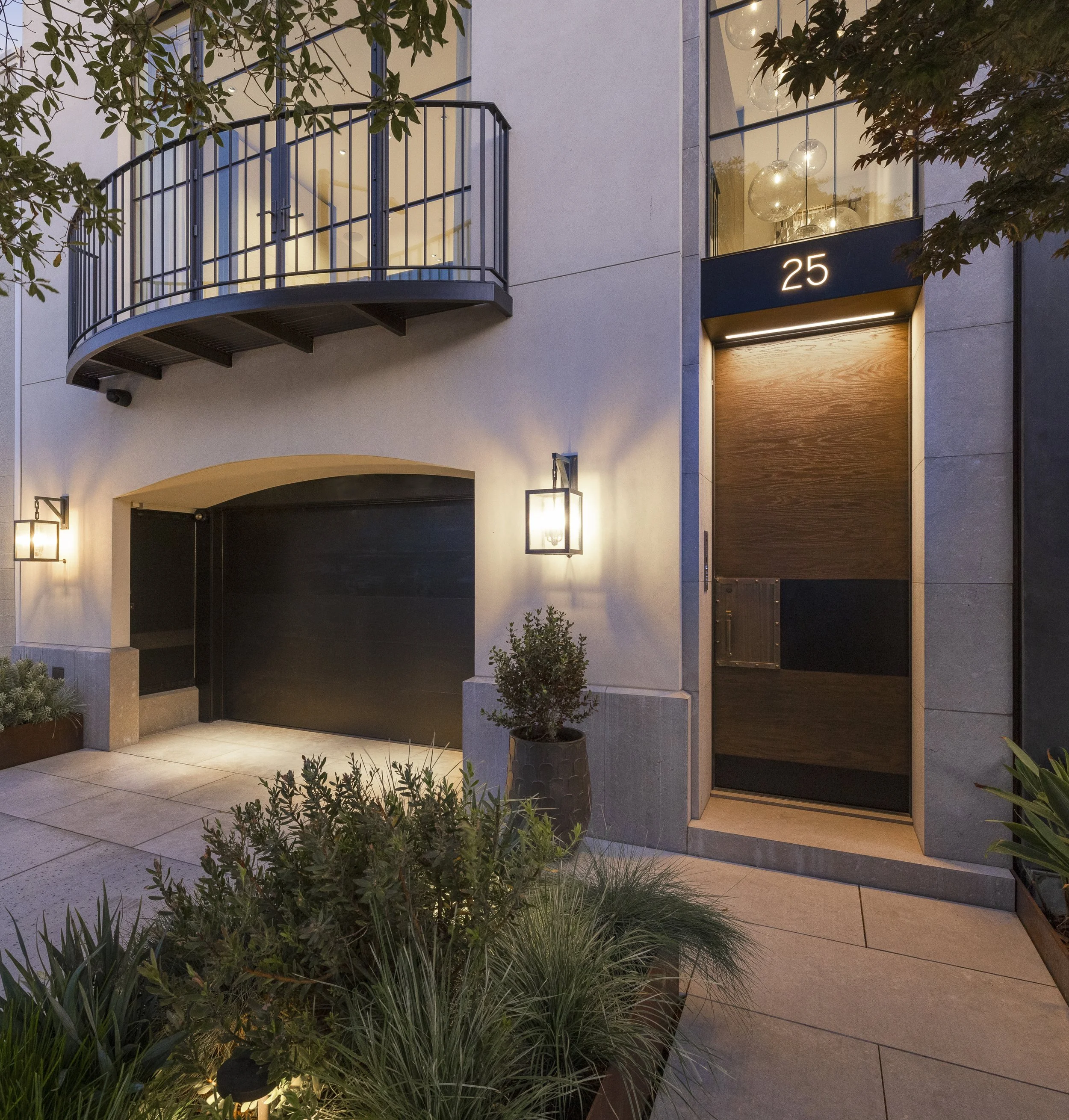 现代码头(注:Marina常见释义为码头、游艇码头 ,Modern是现代的 ) 丨美国丨HSH INTERIORS-7