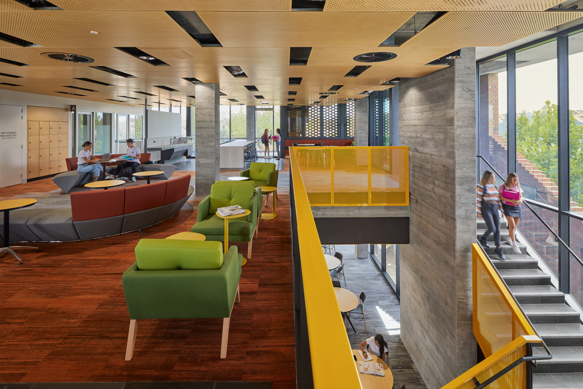 Curtin University Midland Campus / Lyons + Silver Thomas Hanley-26