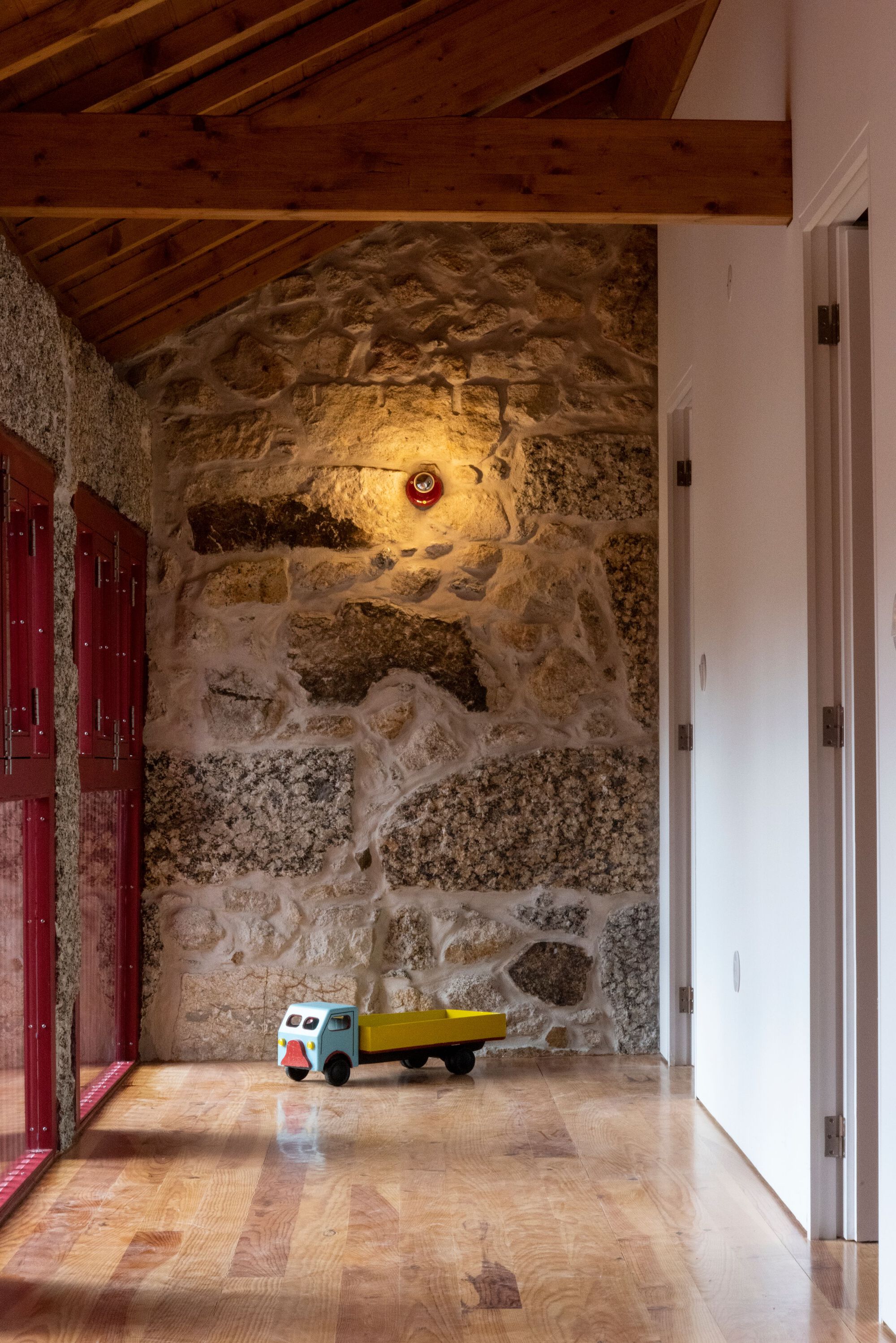 粮仓改造丨葡萄牙丨Maria José Pinto Leite-33