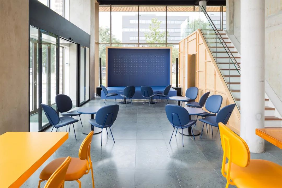 阿姆斯特丹 WOW Lieven 文化中心 | 多功能艺术空间-40