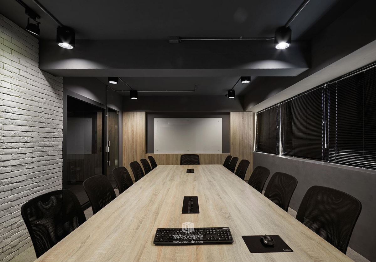 宣棠室内设计-- Loft风办公室-11