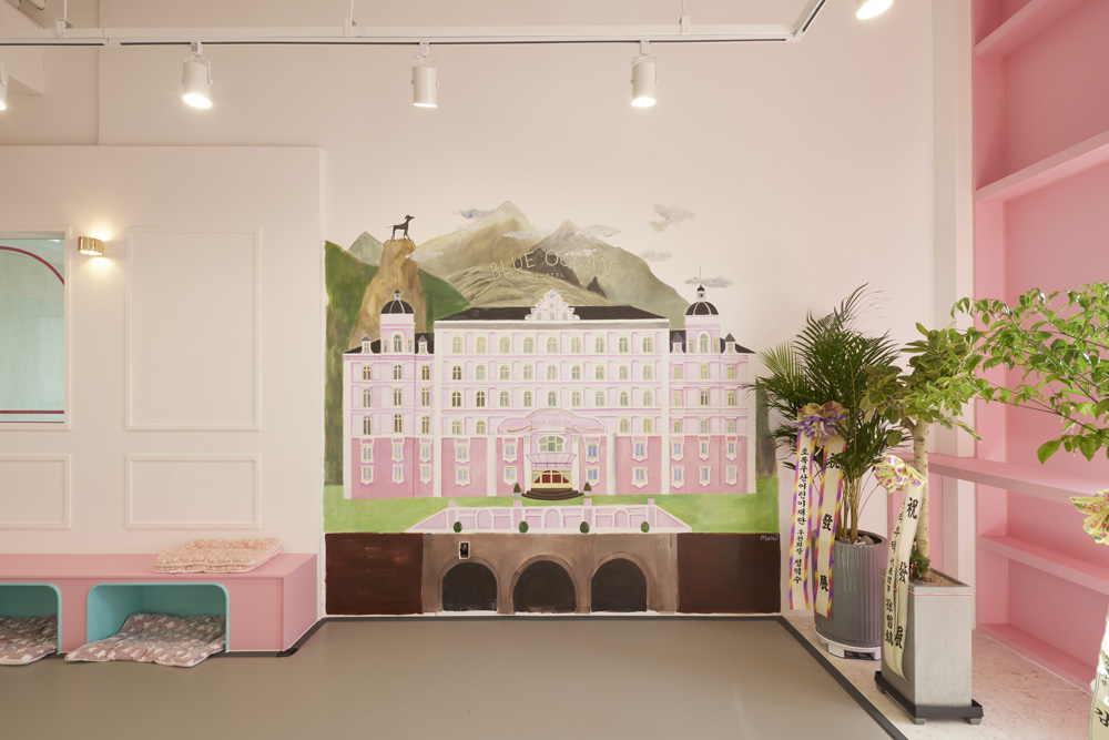 40 平米的粉色童话，爱犬咖啡厅的温馨设计-9