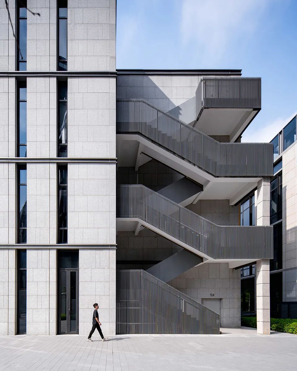 上海虹桥万创中心丨中国上海丨深圳华汇设计有限公司-95