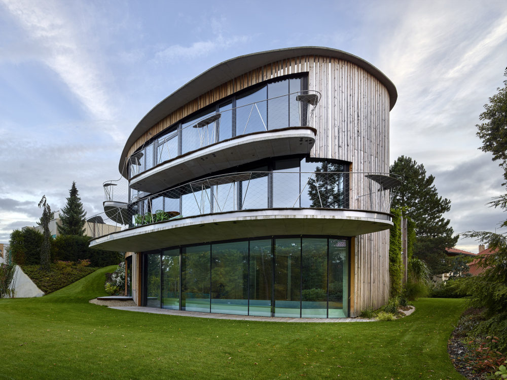 隐于林间的圆形之家-13