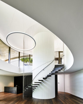 瑞士弧形花园工作室丨Mino Caggiula Architects