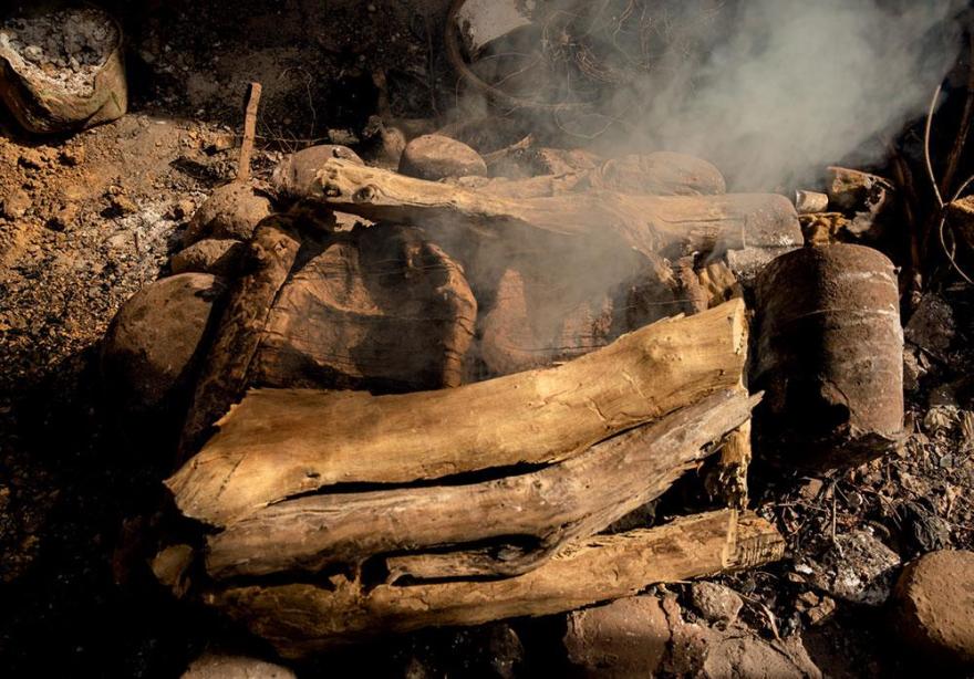 “回声”灯 | 歌颂西非文化的诗意爱情颂歌-5