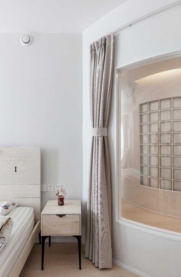 弧形长廊引导的现代家居设计-39