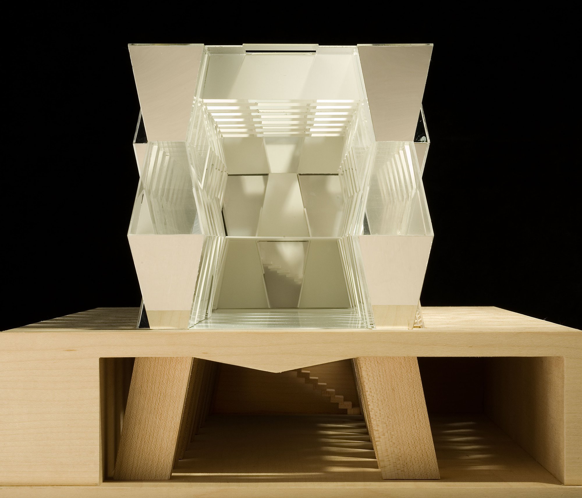 Lootch ← Works ← Henley Halebrown-15