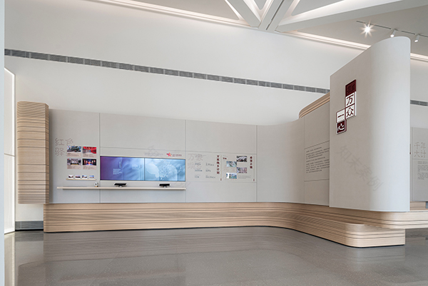 雄心润新:雄安绿色建筑展示中心红色驿站-10