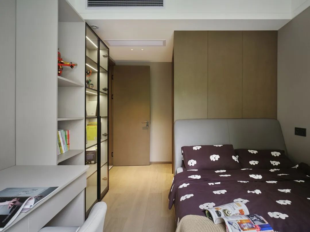 现代轻奢三居,打造都会女郎Kiko的理想家丨中国上海丨林时垚-108