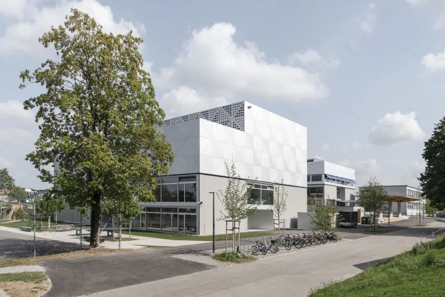 Hellwies 学校改造与扩建丨瑞士丨weberbrunner architekten-5