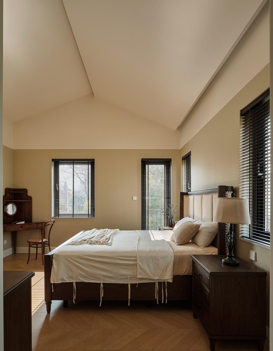 270°交互别墅里的复古摩登生活范本丨中国南京-37