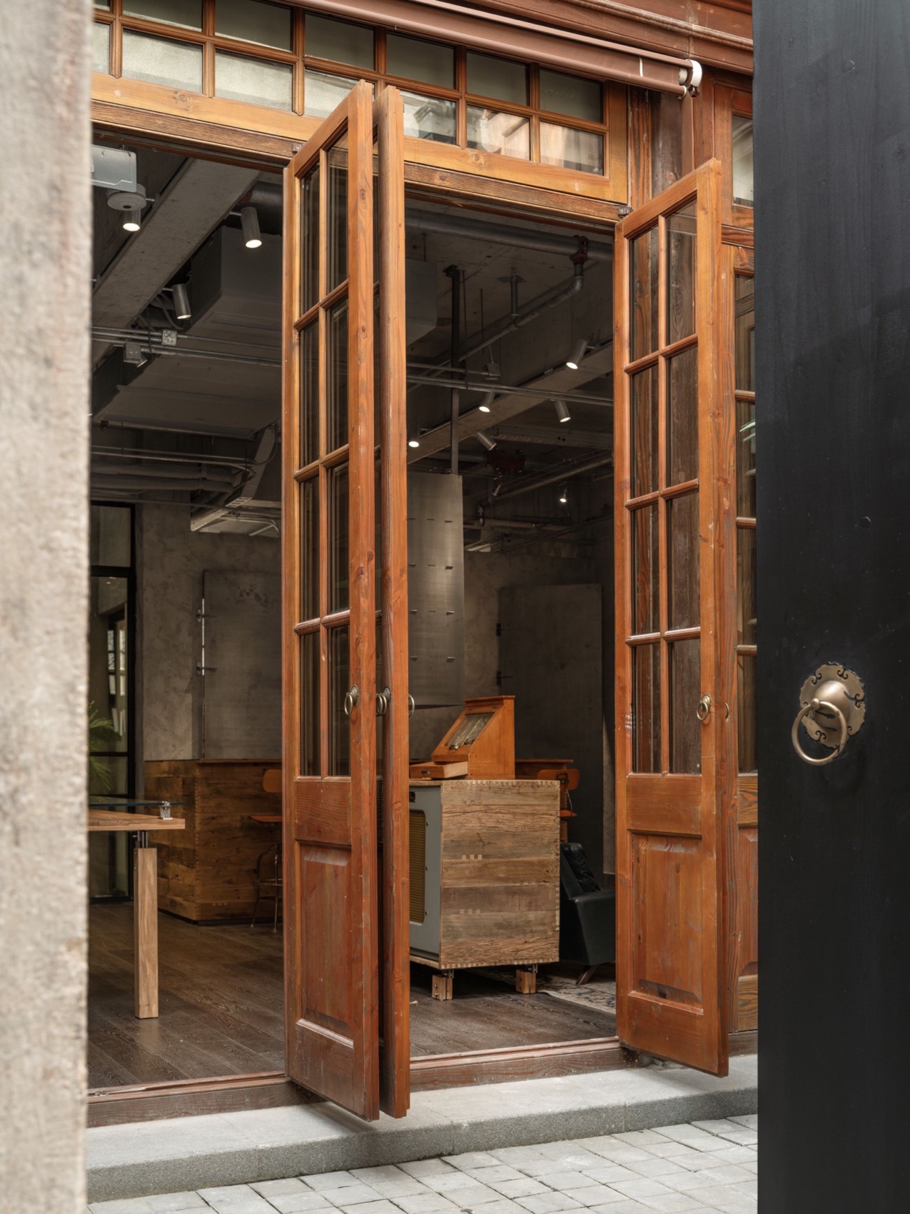 白山眼镜店(上海张园店)丨中国上海丨Each Design 弋尺设计-9