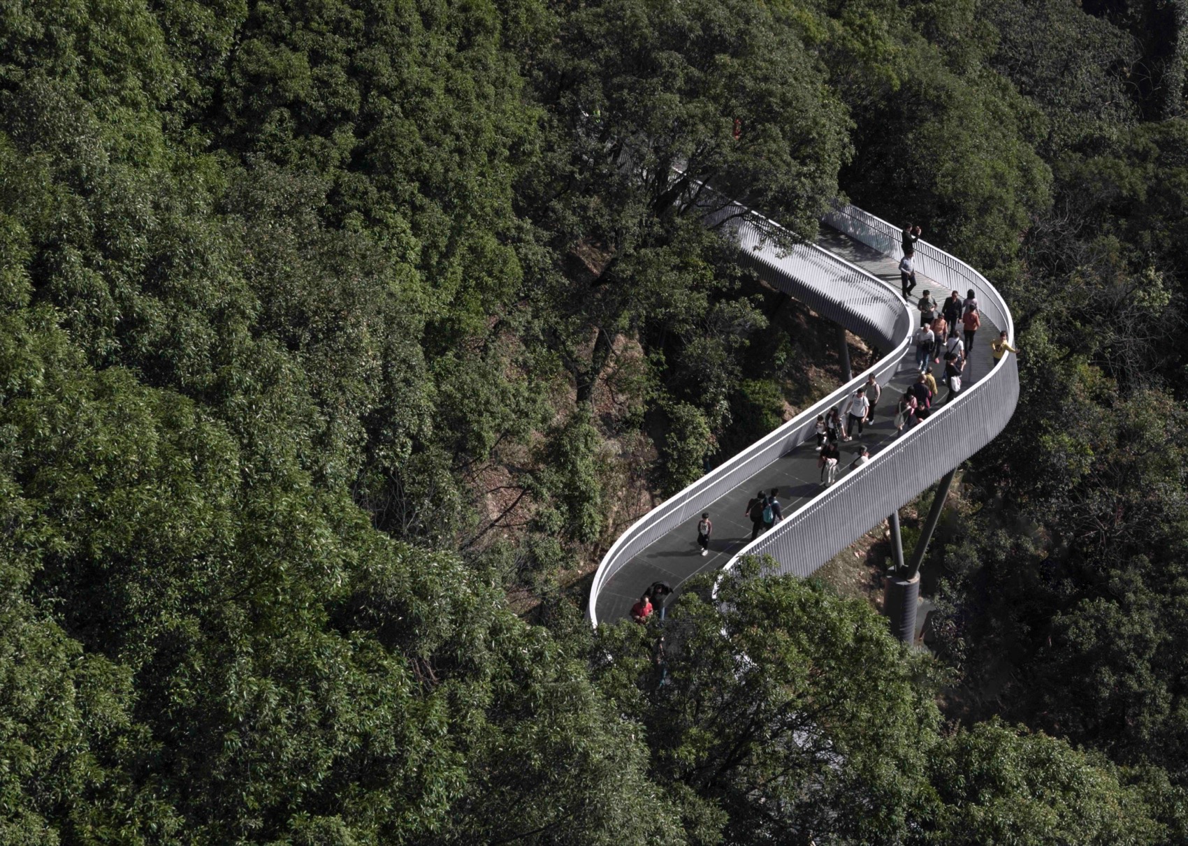 广州白云山摩星岭观光扶梯及栈道丨中国广州丨华南理工大学建筑设计研究院等-30