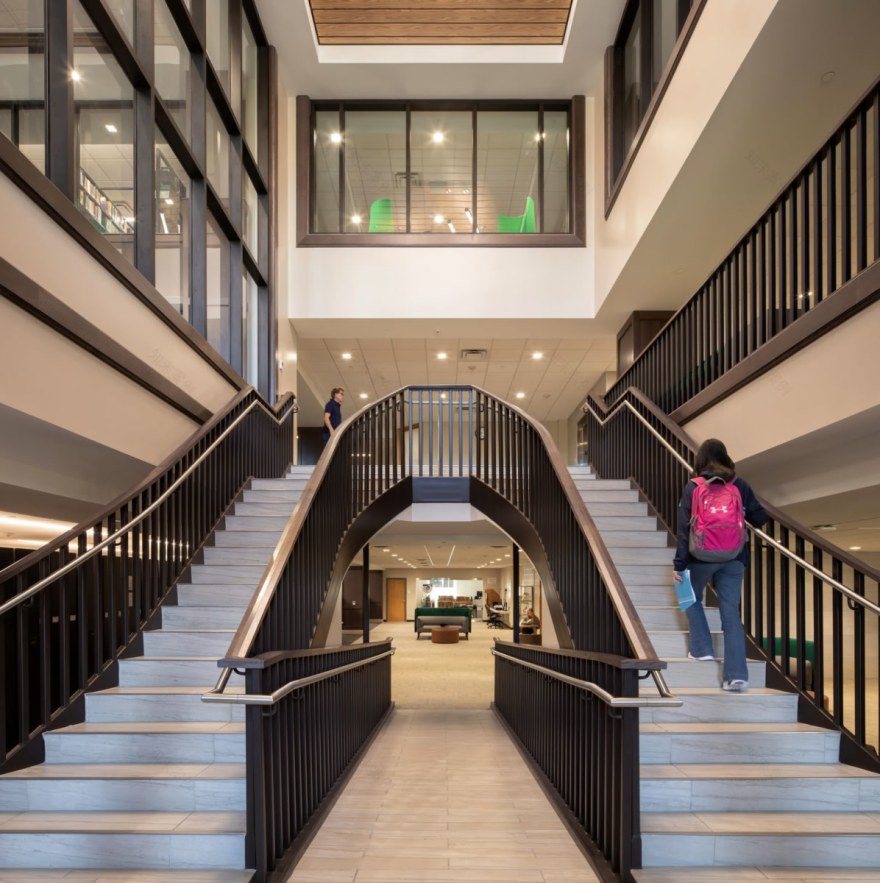北达科他大学 chester fritz 图书馆丨美国大福克斯丨Stantec-11