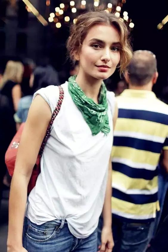 2017 流行色草木绿,这样穿让你远离路人-87