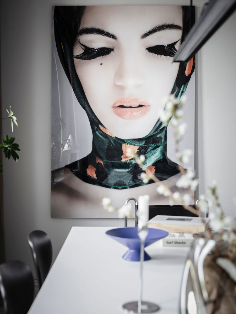 Gothenburg 魅力白公寓，女性化温馨设计-6