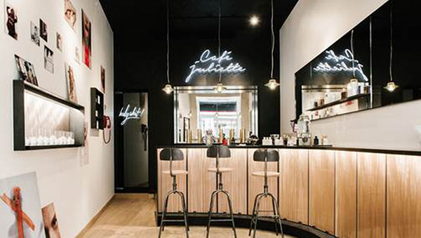 朱丽叶有一家枪支精品店丨法国巴黎-1