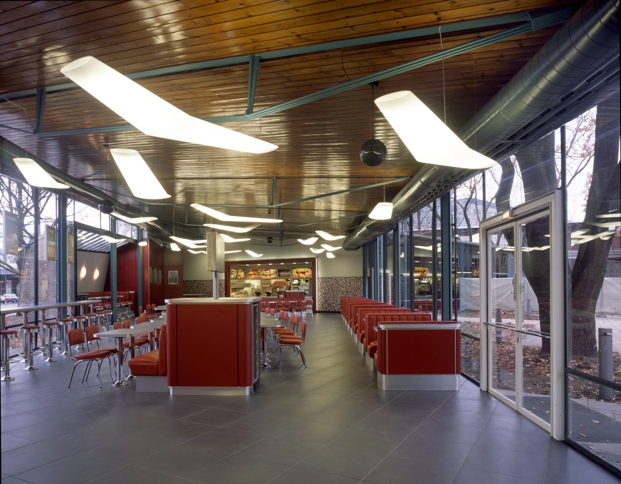 柏林 pavilion（注：Pavillon并非常见英文词汇，推测可能是外来词，若为德文Pavillon，对应英文是pavilion，即亭子、楼阁等意思，但为了遵循准确唯一原则且无更多语境，此处暂保留原样呈现） 丨GermanyBerlin丨Petra und Paul Kahlfeldt,Berlin-4