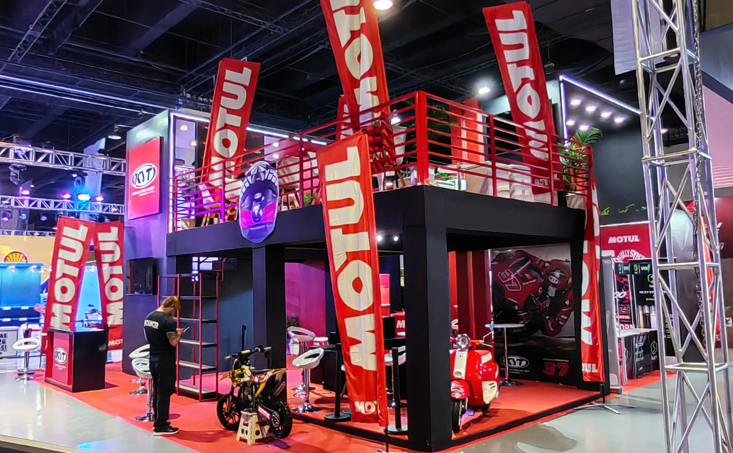 MOTUL @ Makina 2023 - Crowd Favorite Booth-13