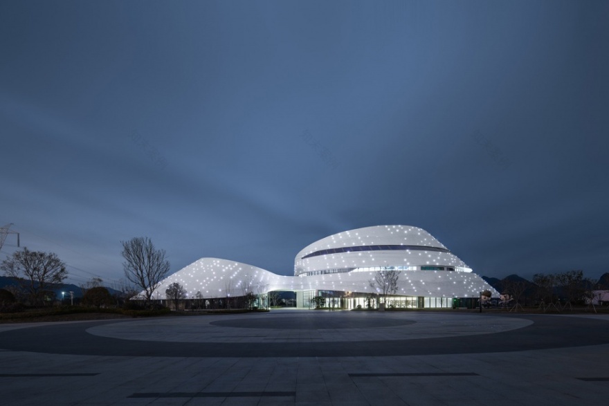 柳州螺蛳粉小镇客厅丨中国柳州丨UNO Architects-37