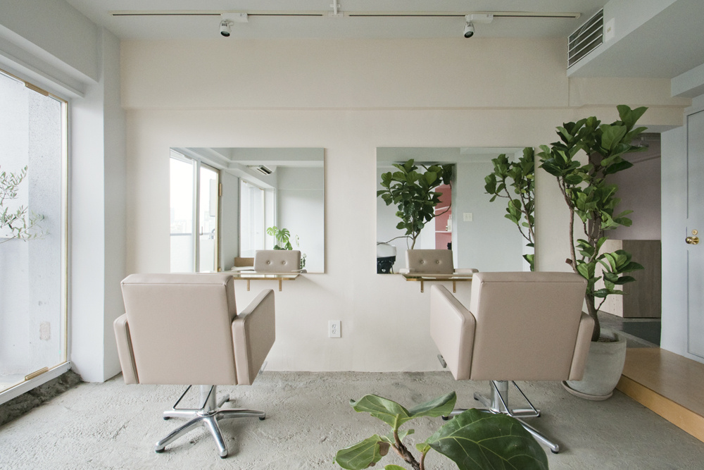 东京青山区"黄铜岁月"美发沙龙-0