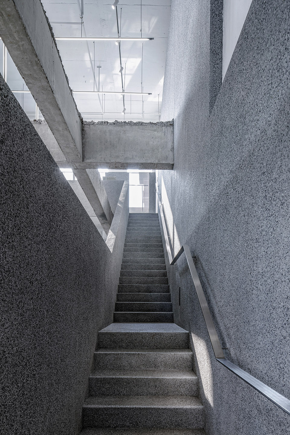 JHW服装店,郑州 / 西涛设计工作室-28