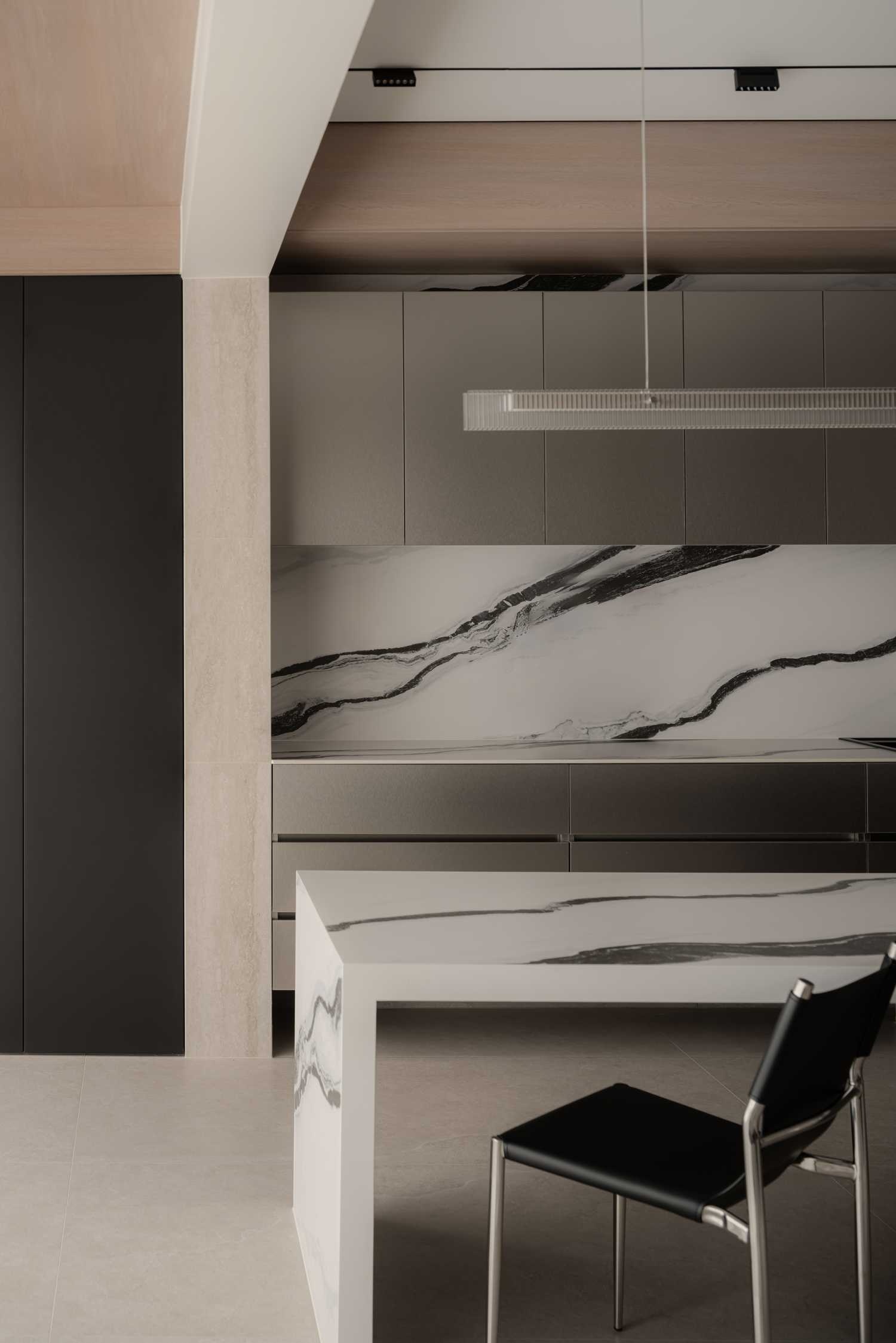 《叠序》240㎡顶跃改造丨成都宏福樘设计-22