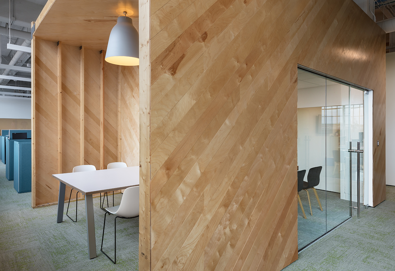 Warren Distribution 总部-27