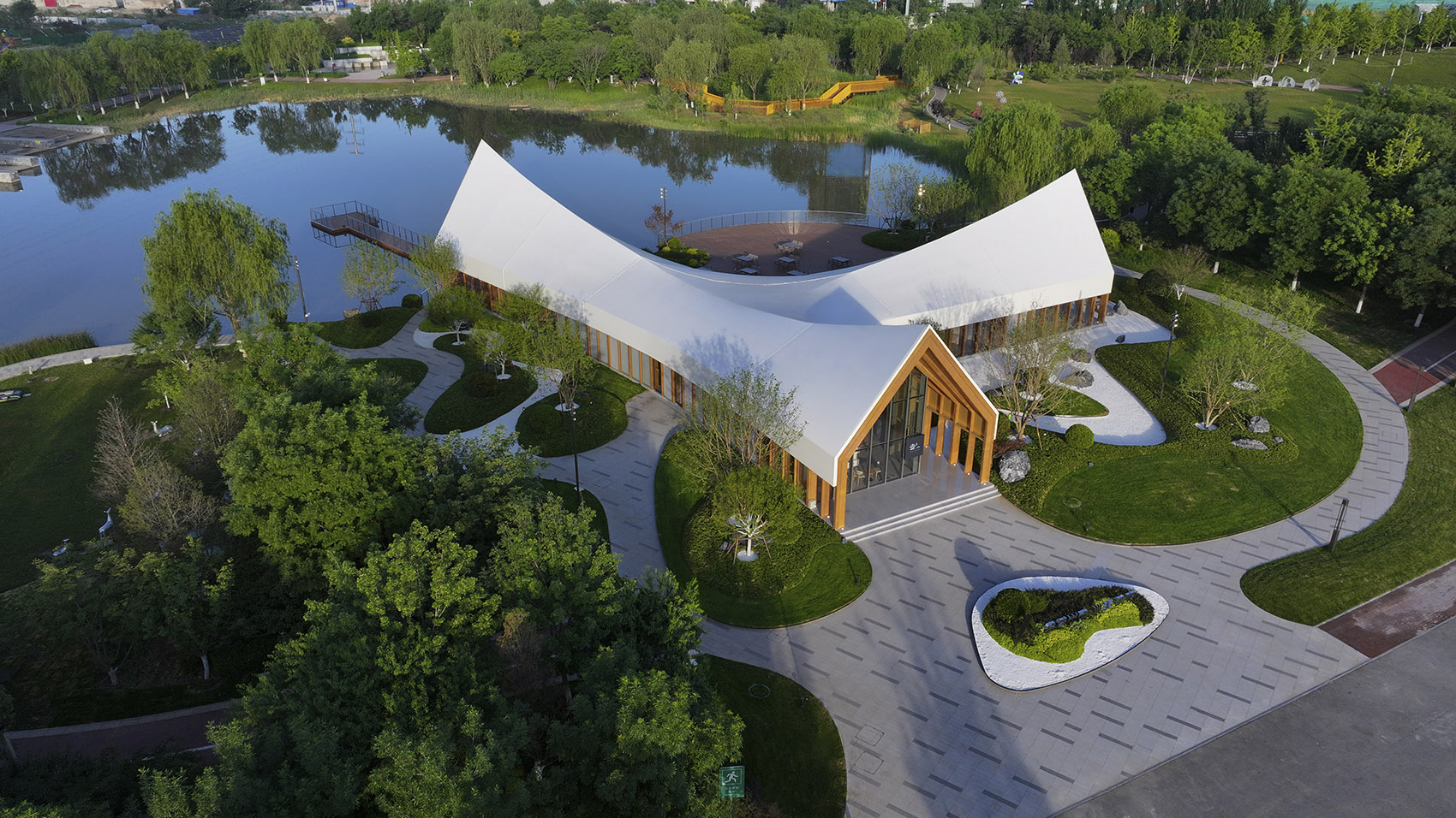 河北廊坊·“久悦壹”日料餐厅设计 / 三磊ZIG | SOHO设计区-1