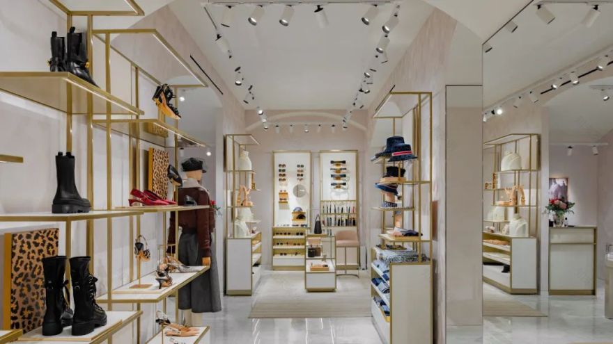 Dior 迪奥精品店照明设计丨CENTRSVET-17