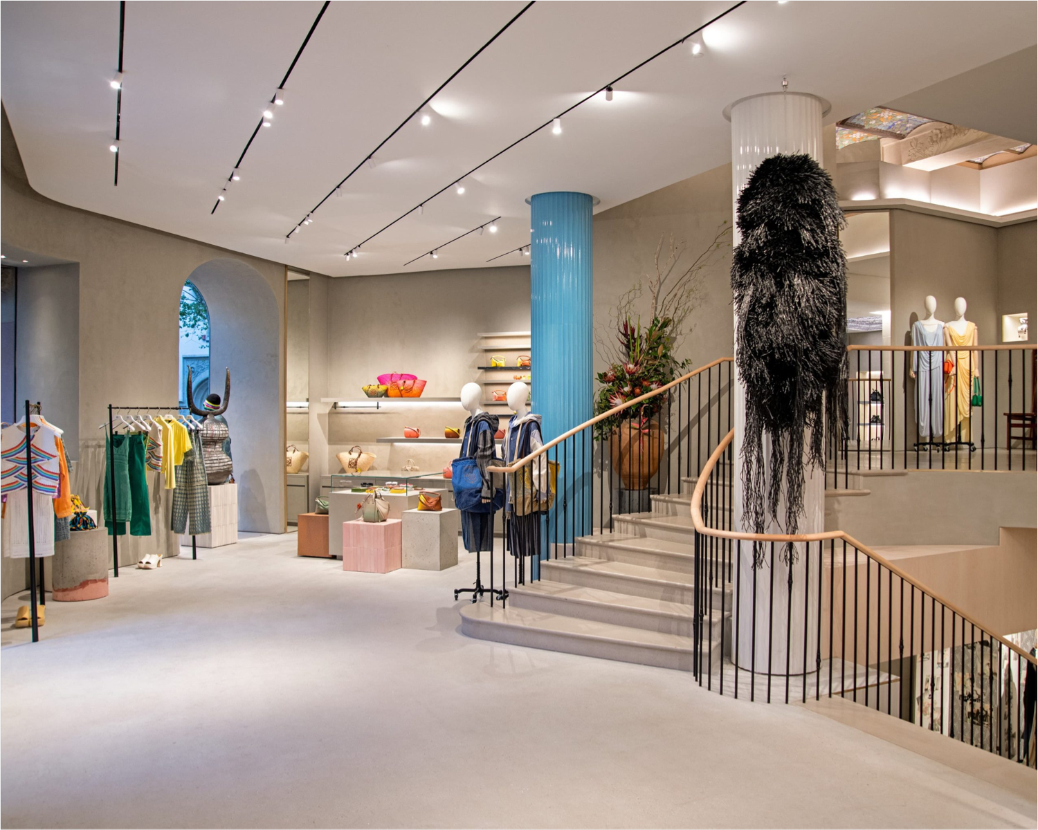 巴塞罗那 Casa LOEWE 旗舰店丨西班牙巴塞罗那丨LOEWE 品牌内部设计团队-3