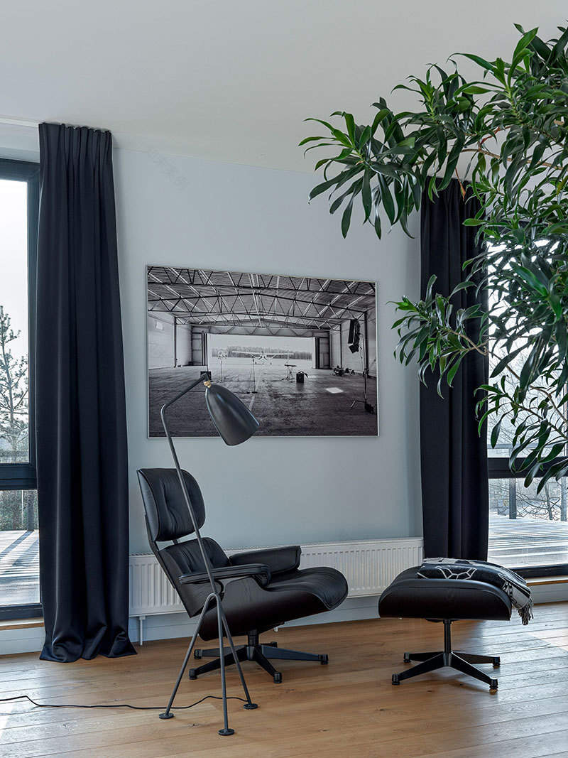 明斯克现代别墅 | 顶级设计师作品融合之作-16