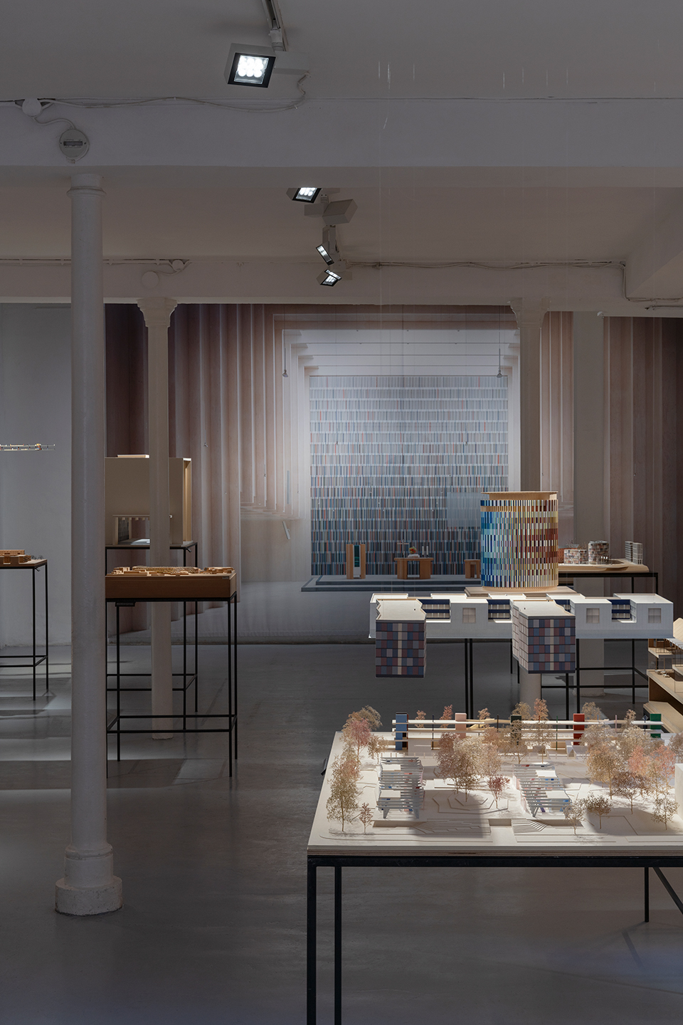 共振之材建筑展丨sauerbruch hutton-9