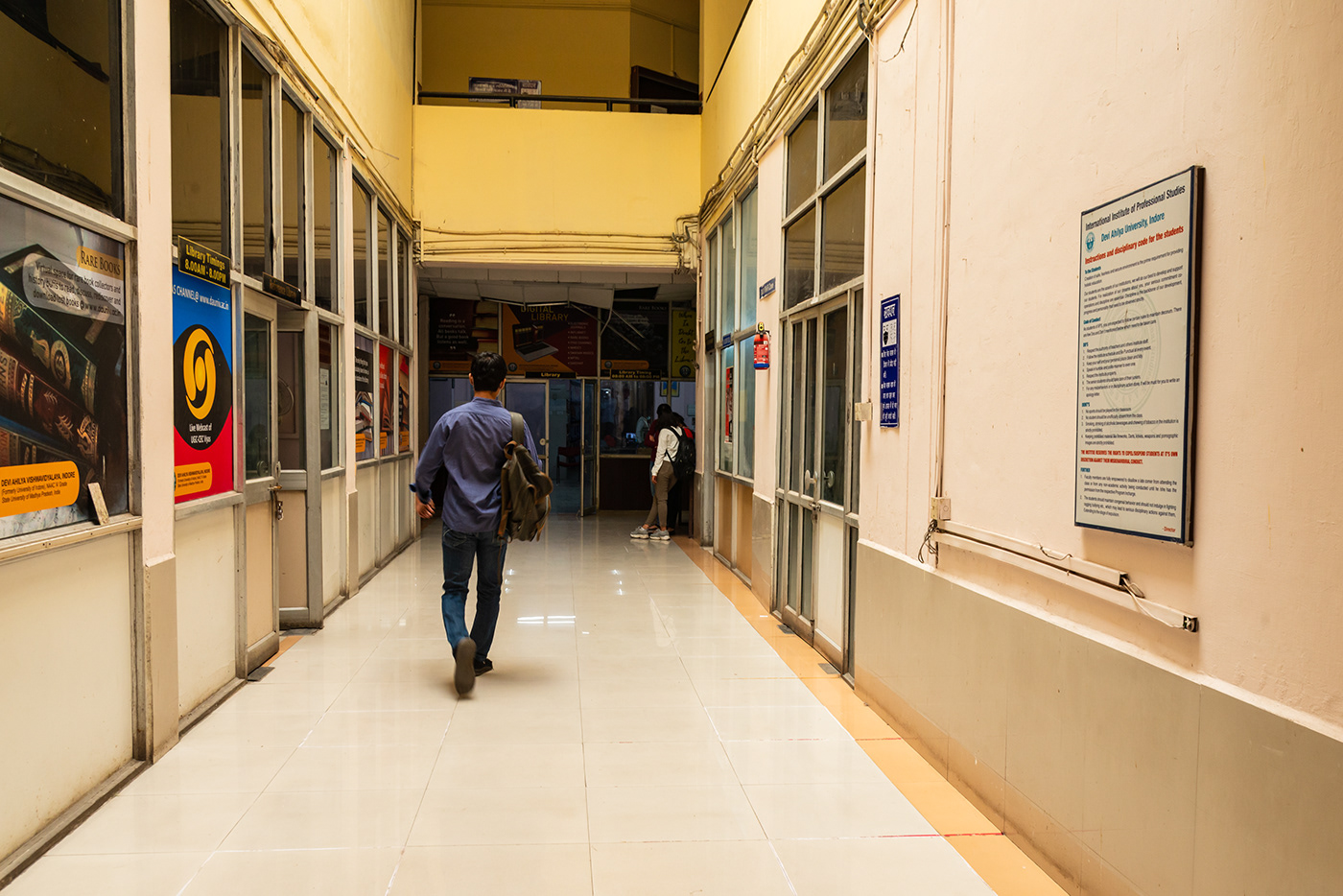 国际专业研究学院 | 教育建筑的新典范-10