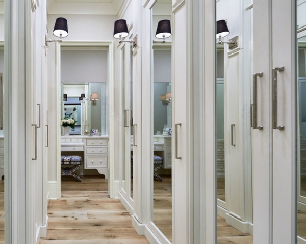 Houzz Tour: English Country Home in the American South - Decor Ideas-56