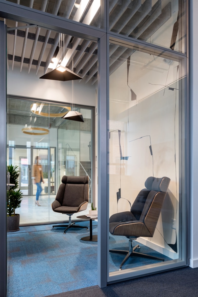 历史建筑中的现代办公空间-16