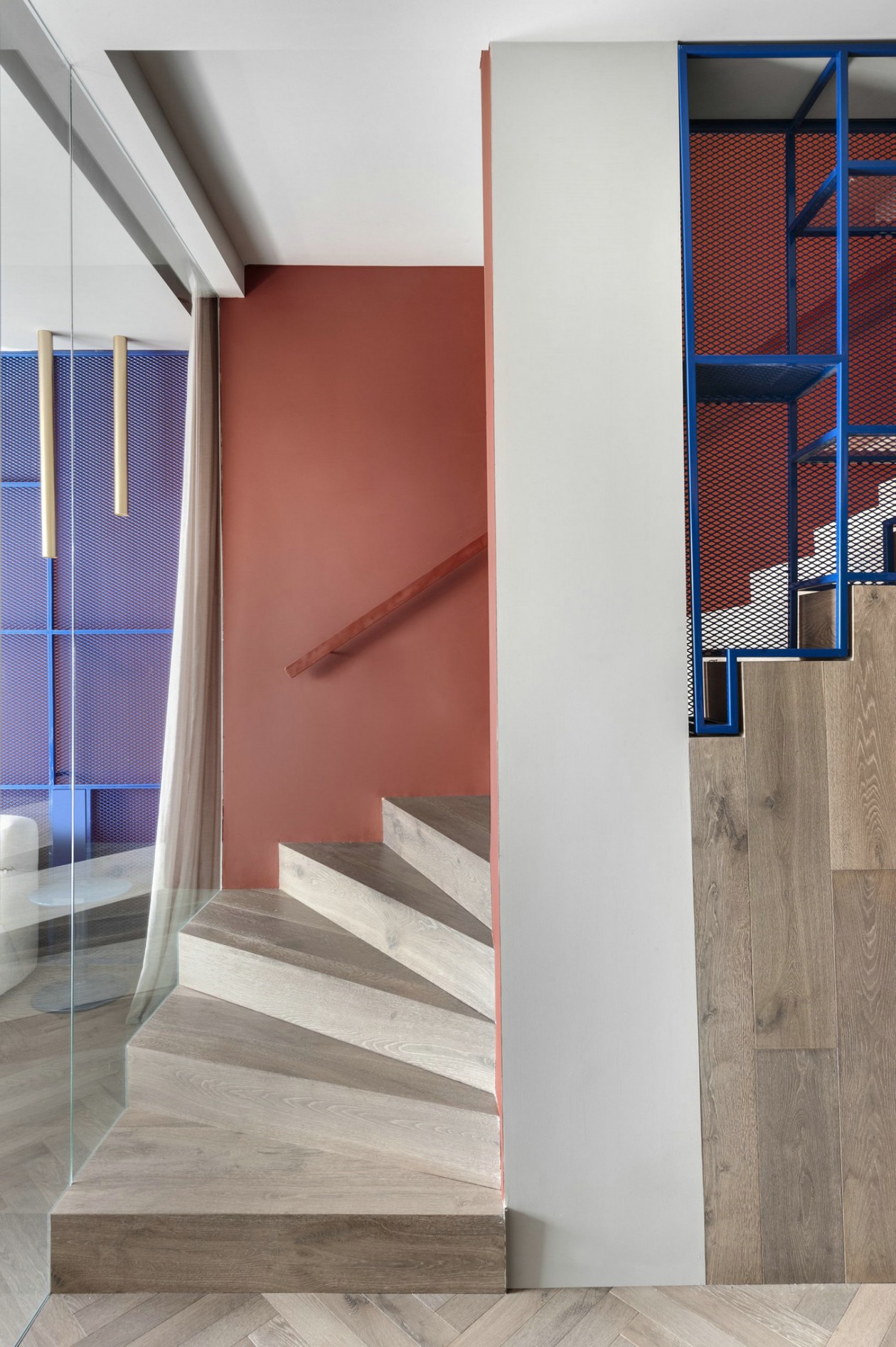 三原色拼接,让空间更具艺术气息-18