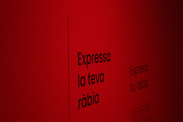 回声,一座城市的反射(注:refle·os推测应为reflejos,西班牙语反射、反响之意) -57