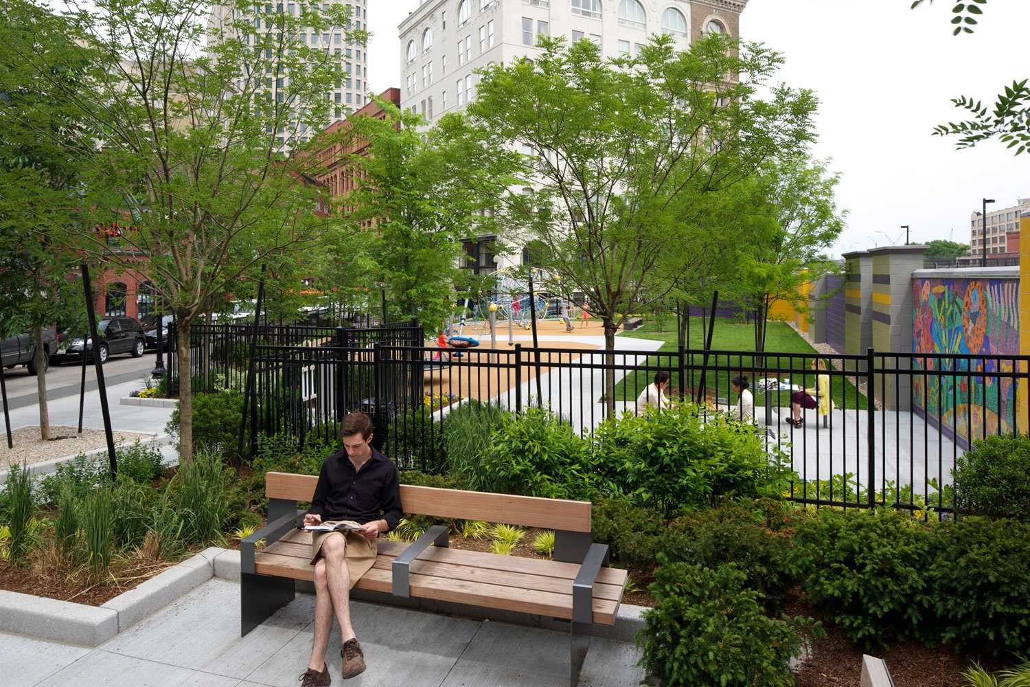 弗里达加西亚公园丨美国波士顿丨著名艺术家 Lisa Houck 与当地社区工作室-4